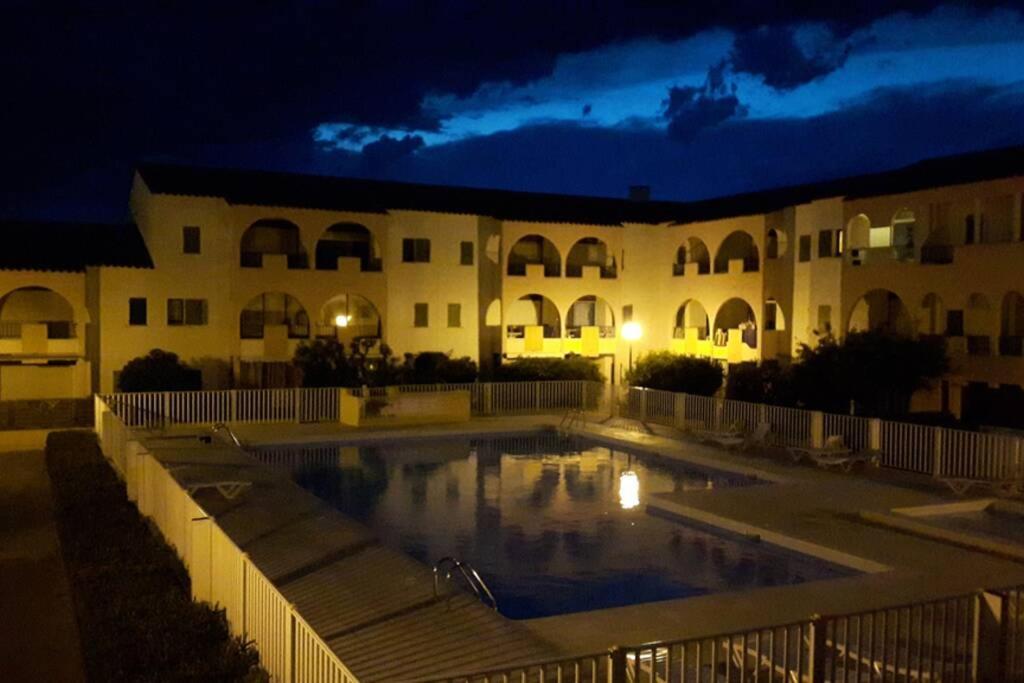 Studio Mezzanine En Residence Avec Piscine Au Village Le Barcares Exterior photo